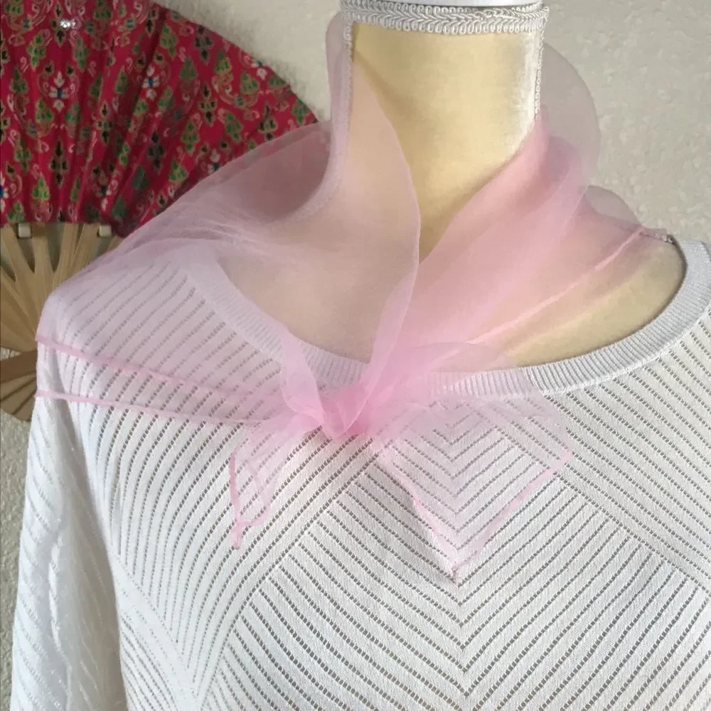 Vintage Scarf Size 24X24